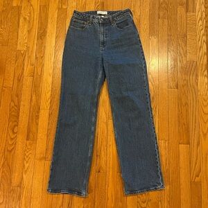 Abercrombie Curve Love High Rise 90s Relaxed Jean